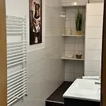 Neu - Im Winzergarten * ترابن ترارباخ