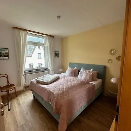 Neu - Im Winzergarten * Traben-Trarbach